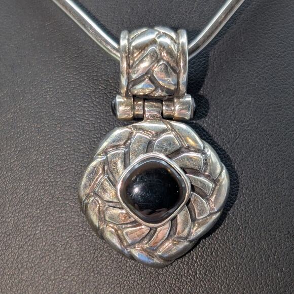 VTG 925 Sterling Silver Articulated Black Stone Embossed Cabochon Pendant (Only) - Picture 4 of 4